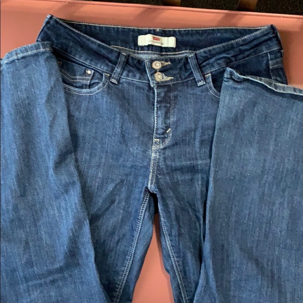 Levi’s 526 slender boot cut jeans - Picture 3 of 3